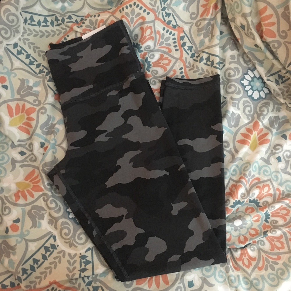 Aerie Camo Leggings